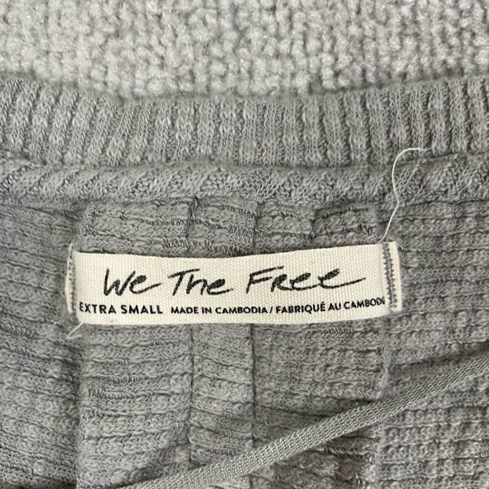 We the Free Women’s XS Gray Knit Pullover Long Sleeve T-shirt Top - Picture 4 of 4